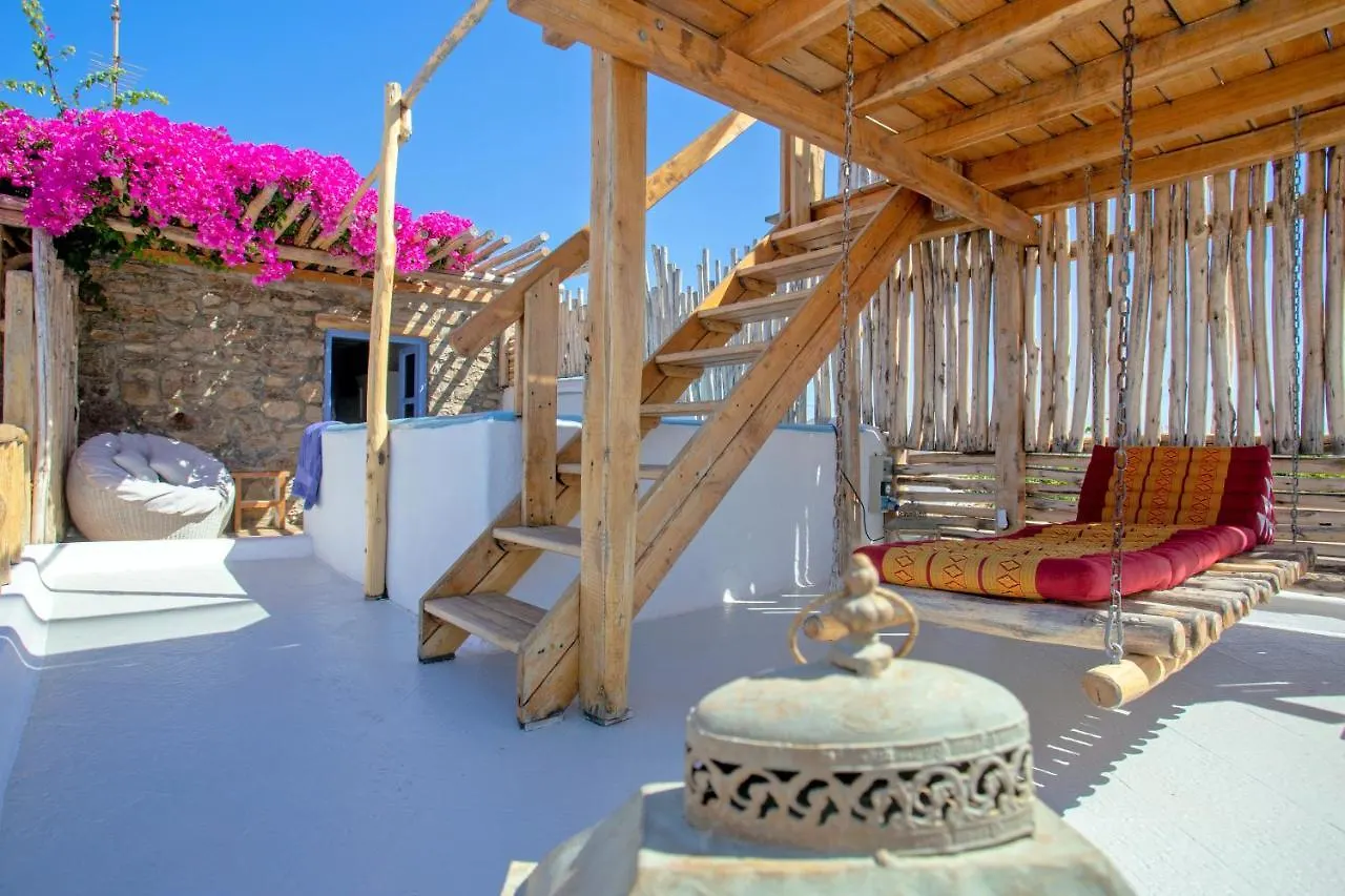 Apsenti Couples Only Aparthotel Agios Ioannis Diakoftis 4*,  Greece