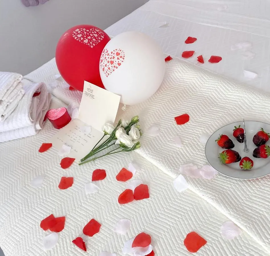 Apsenti Couples Only Aparthotel Agios Ioannis Diakoftis 4*,